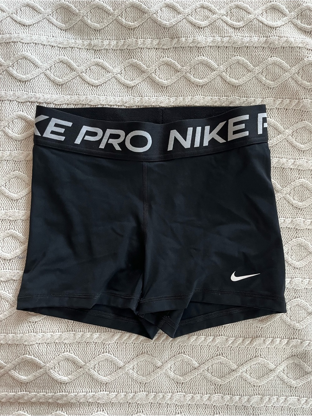 Nike Pro Women’s Black Compression Shorts Dri Fit Size Small